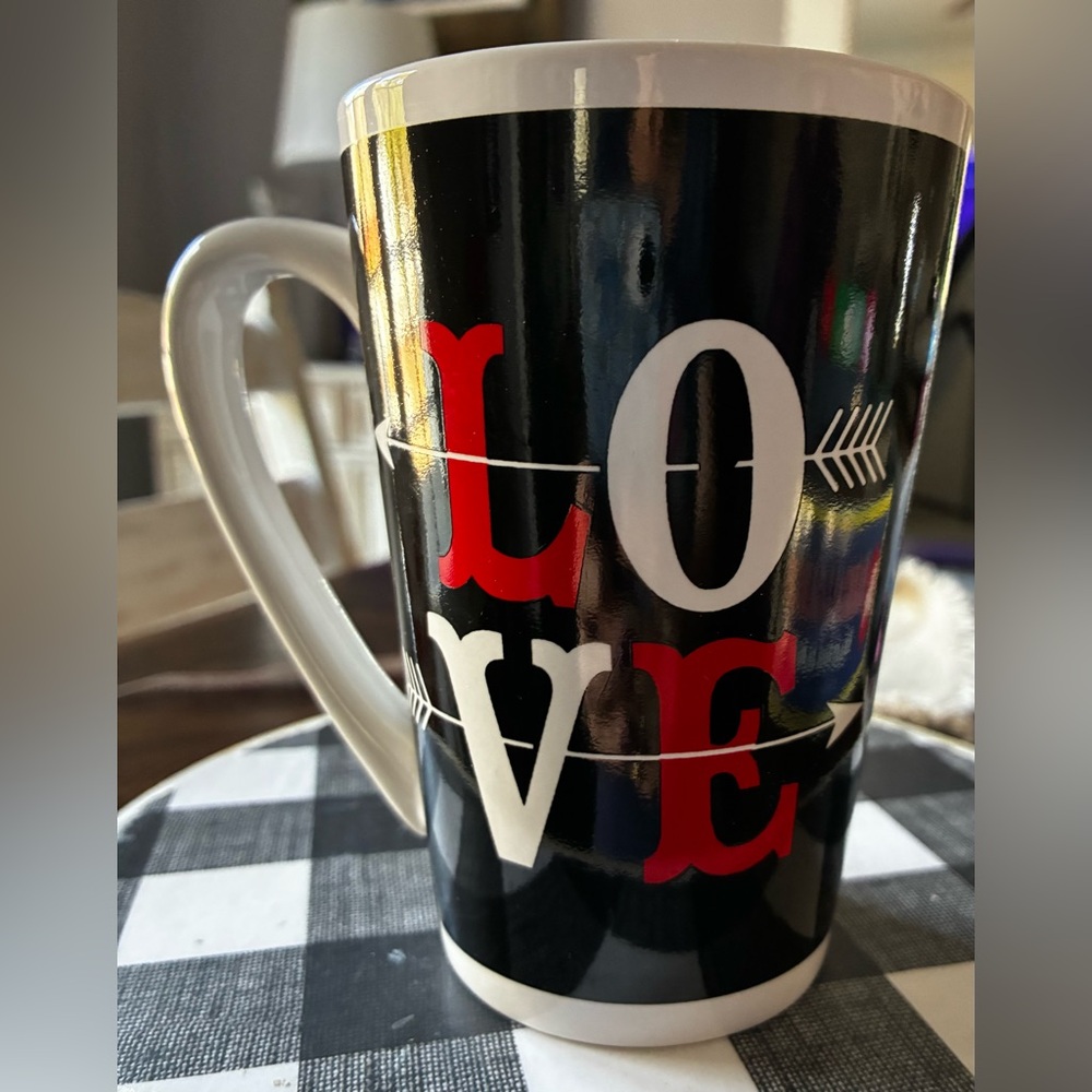 Love Mug - Black and Red Ceramic Coffee Cup